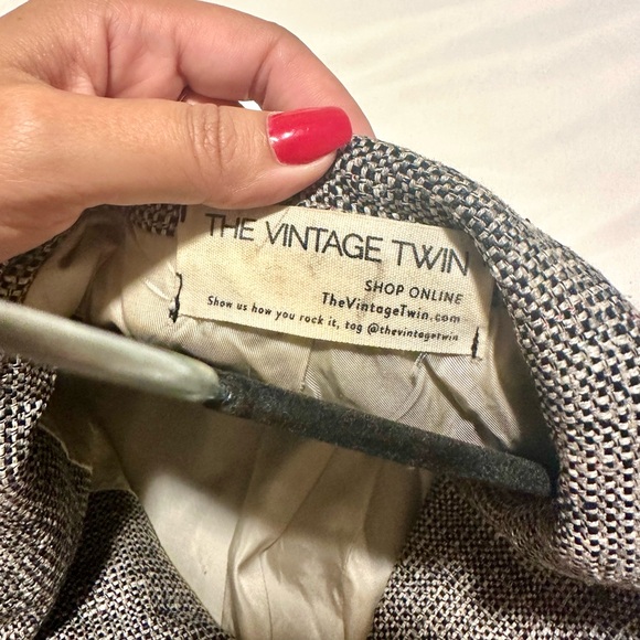 Vintage twin oversized blazer size S/M - Picture 2 of 3